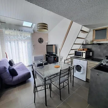 Maison Renovee 400m De La Avec Terrasse Et Parking, - Fr-1-194-286 Holiday home La Faute-sur-Mer